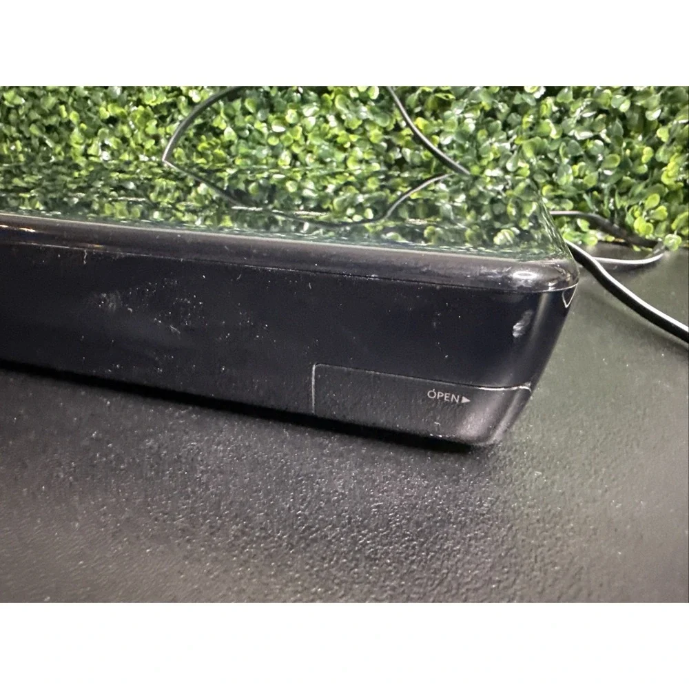 Samsung BD-P3600 Blu-Ray Disc DVD Player No Remote
